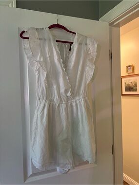 American Eagle Outfitters White Eyelet Tie-Front Romper
